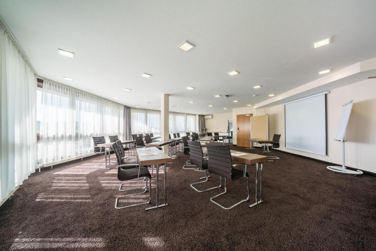 Doblergreen Hotel Stuttgart-גרלינגן מראה חיצוני תמונה