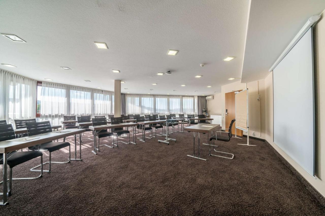 Doblergreen Hotel Stuttgart-גרלינגן מראה חיצוני תמונה